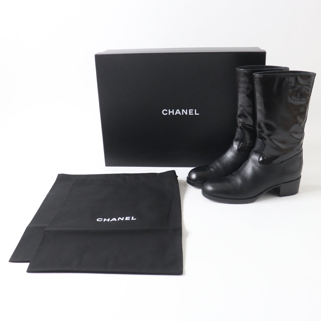 Top Quality Chanel COCO Mark Medium Boots G37981