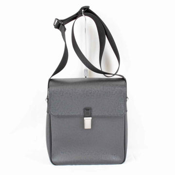 Louis Vuitton Yaranga  Leather Shoulder Bag