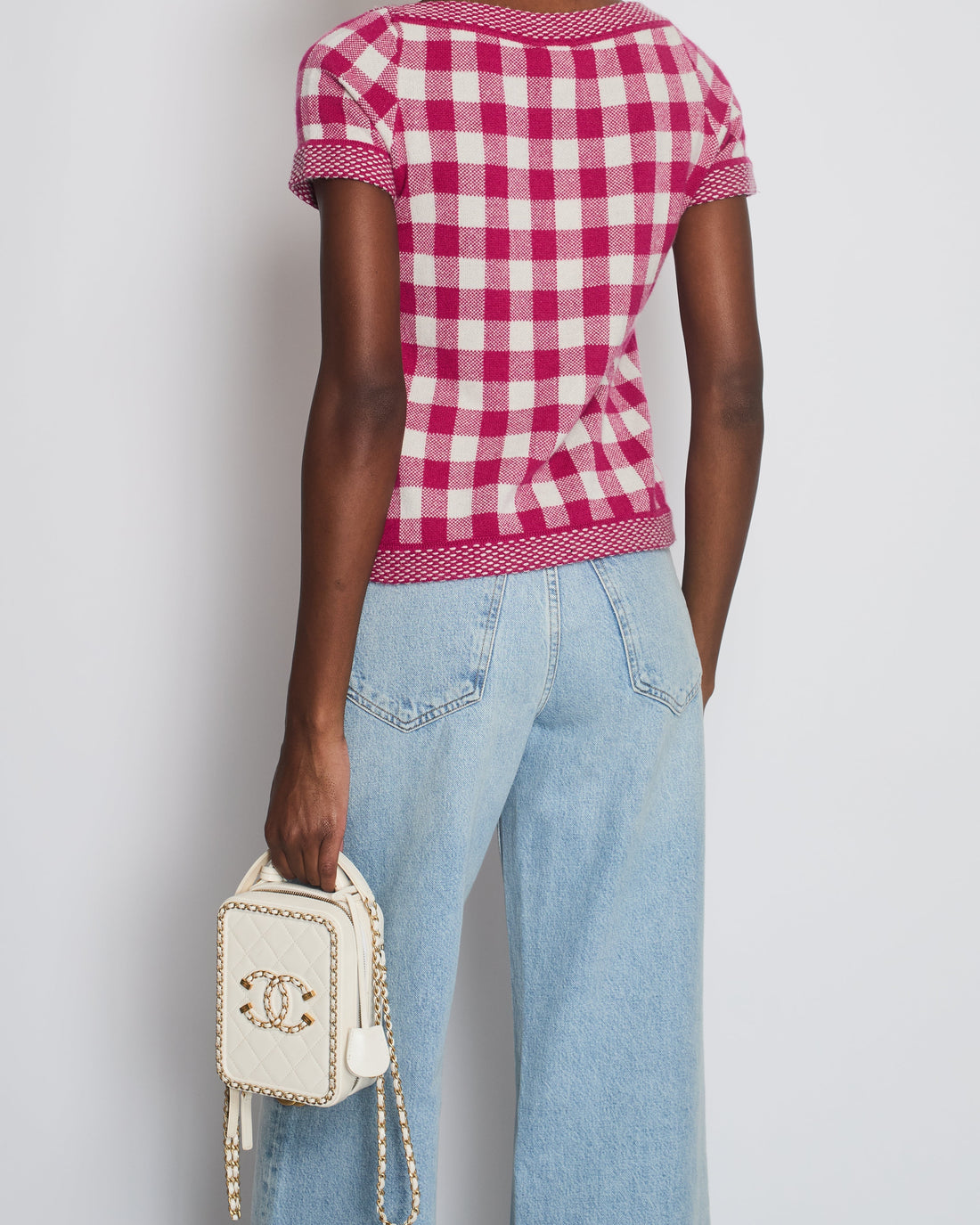 Pearl Street Bags Chanel Pink and White Gingham Cashmere Short-Sleeve Top with CC Logo Size FR 38 (UK 10)