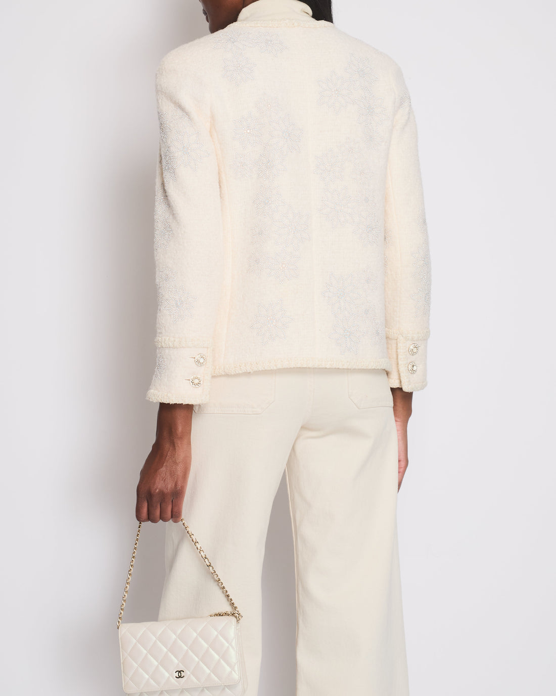 Pearl Street Bags Chanel 15A Paris-Salzburg Cream Tweed Jacket with Sequin Embellished Edelweiss and Pearl Buttons Size FR 36 (UK 8)