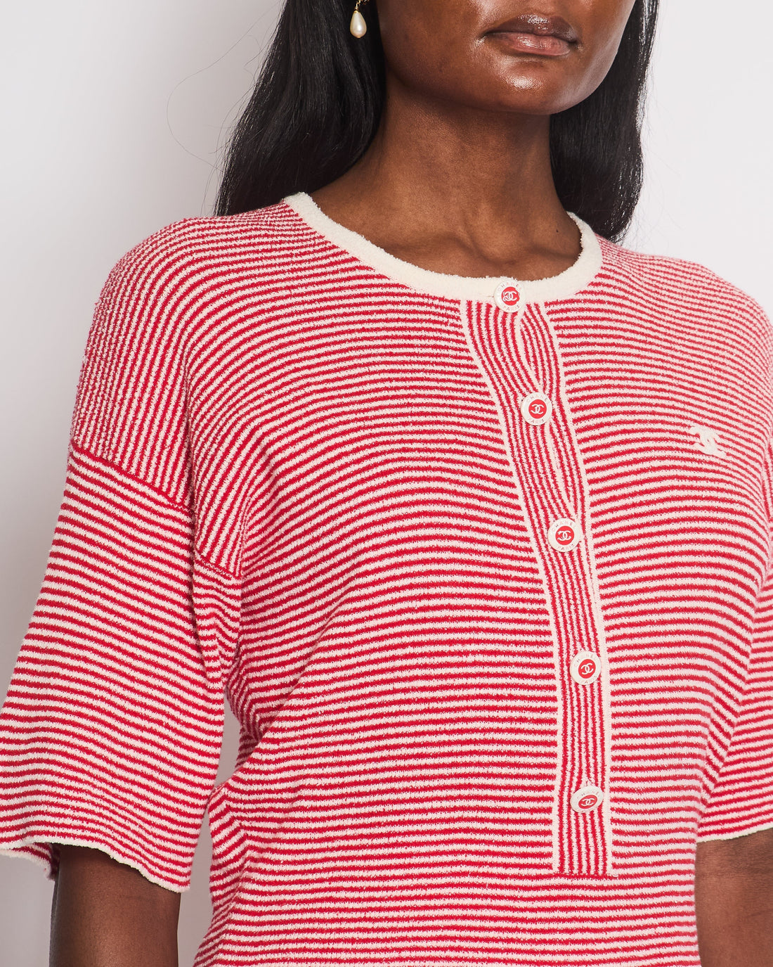 Pearl Street Bags Chanel Red Striped Quarter Sleeve Round Neck Button Down Top with CC Logo Detail Size FR 34 (UK 6)