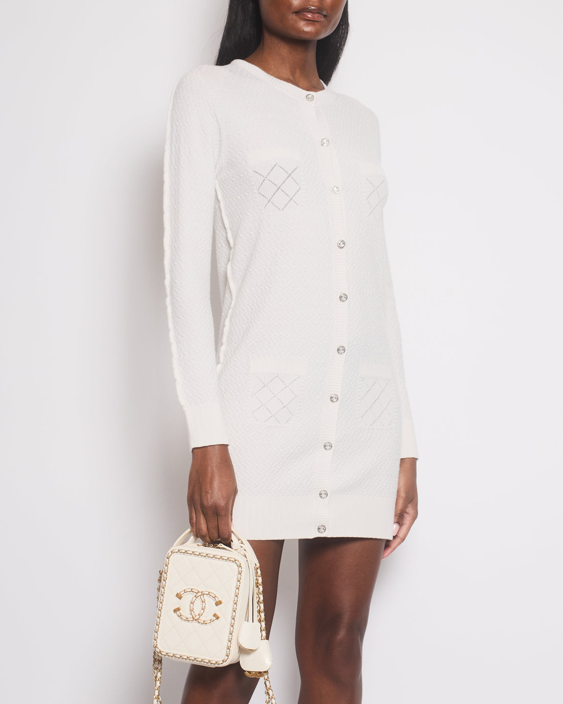 *HOT* Pearl Street Bags Chanel 22A Ivory Long-Line Cashmere igan with Crystal CC Buttons Detail Size FR 38 (UK 10)