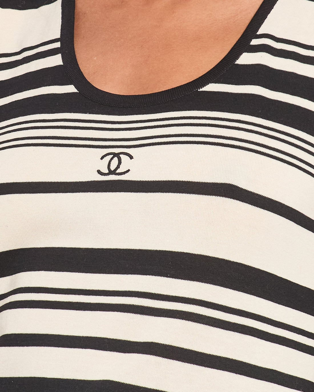Pearl Street Bags Chanel Black & Cream Striped Sleeveless Top with CC Detail FR 36 (UK 8)