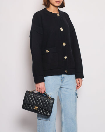 Pearl Street Bags Chanel 22B Black Cashmere Knit Long Sleeve igan with Gold Charm Buttons Size FR 38 (UK 10) RRP ¬£4350