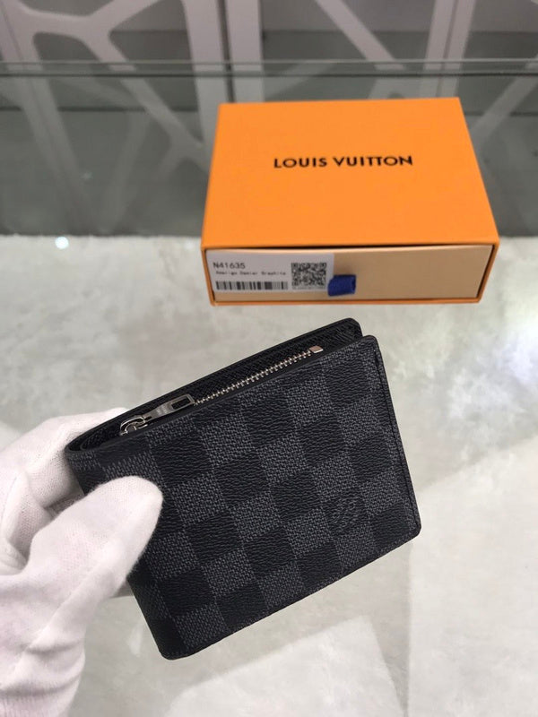 Pearl Street Bags - Louis Vuittons  - 10970
