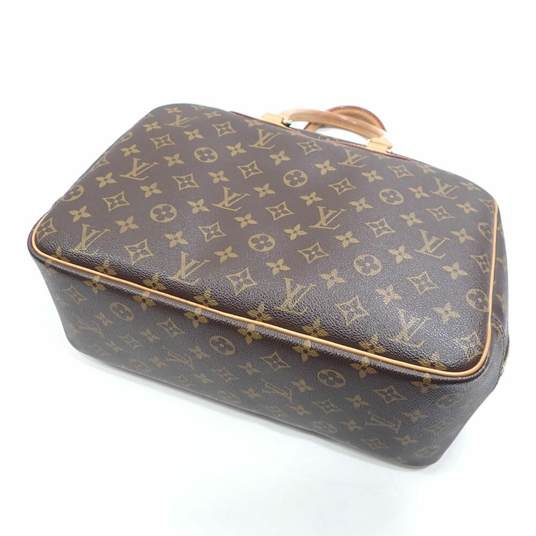Louis Vuitton    Handbag