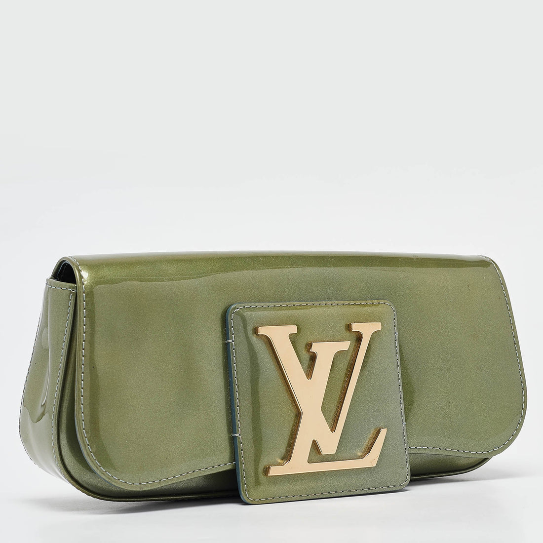 Louis Vuitton Givre Vernis Sobe Clutch