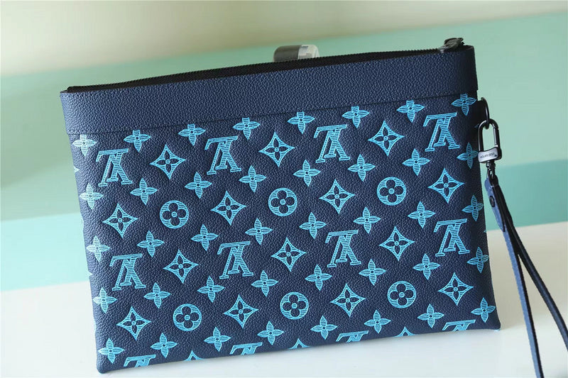 Pearl Street Bags - Louis Vuittons  - 10560