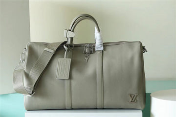 Pearl Street Bags - Louis Vuittons  - 11166