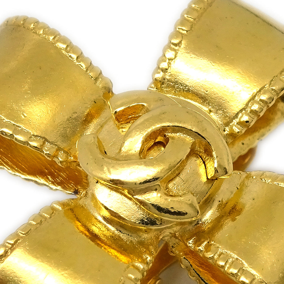 Chanel 1997 Ribbon Cross Earrings Clip-On