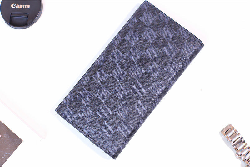Pearl Street Bags - Louis Vuittons  - 10880