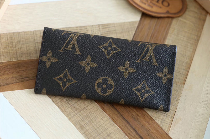 Pearl Street Bags - Louis Vuittons  - 11086