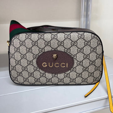 Gucci GG Supreme Neo  Messenger Crossbody Bag,Beige