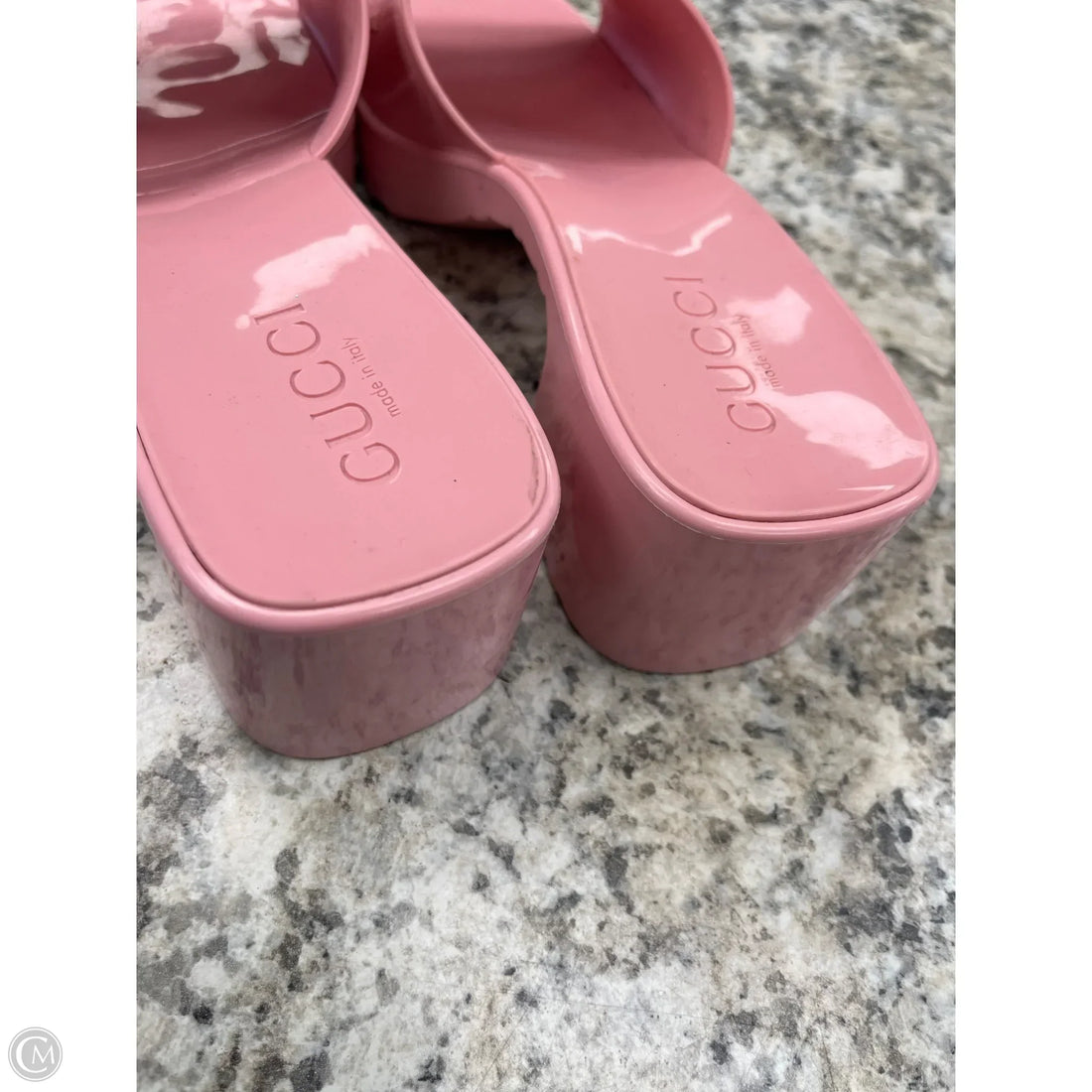 Sandals Luxury Designer By Gucci In Pink, Size: 7