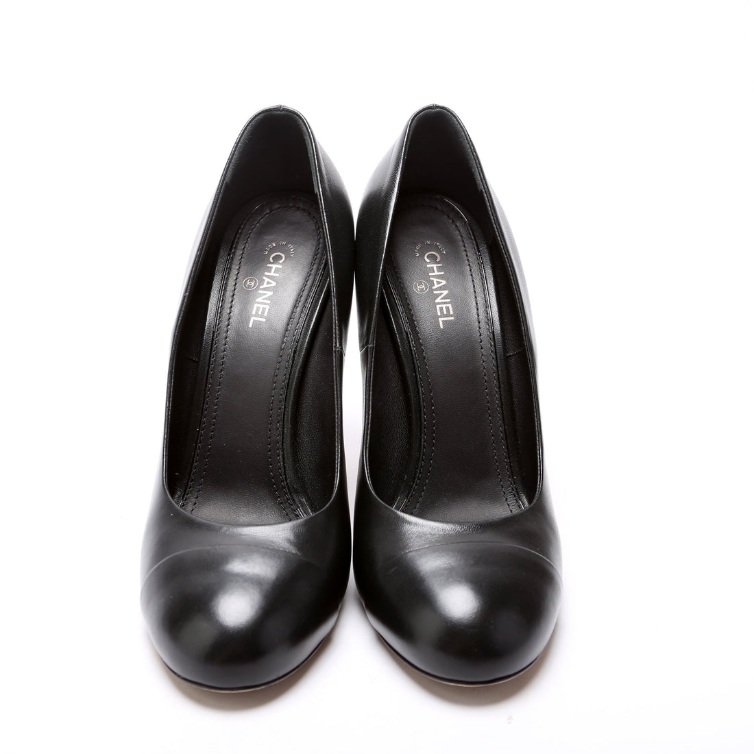 Chanel CC Cap Toe Pumps Size 40