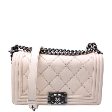 Chanel Boy Flap Medium New CalBNkin Double Stitch 18M Cream