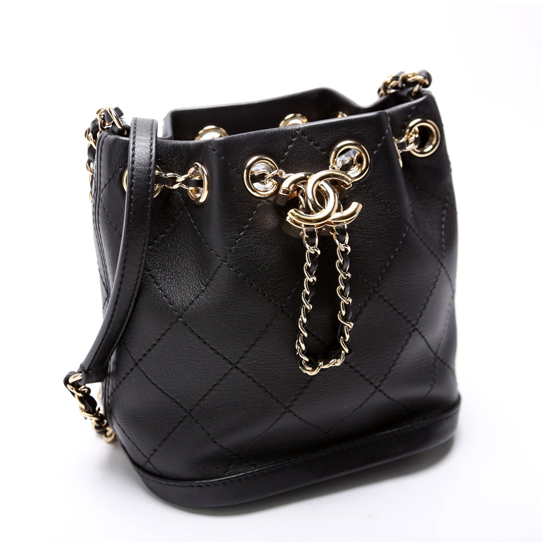 Chanel CC Mini Chain Bucket Bag Stitched CalBNkin 28M Black