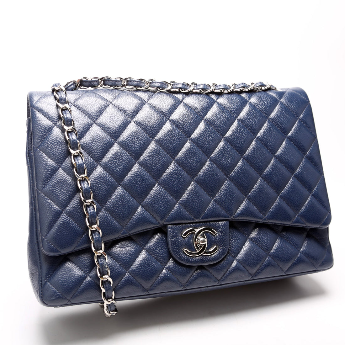 Chanel Classic Flap Maxi Caviar 14-16M Navy