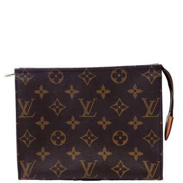 Louis-Vuitton Toiletry Pouch  Monogram Newer