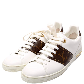 Louis-Vuitton Frontrow CalBNkin/Monogram Sneakers Size  White