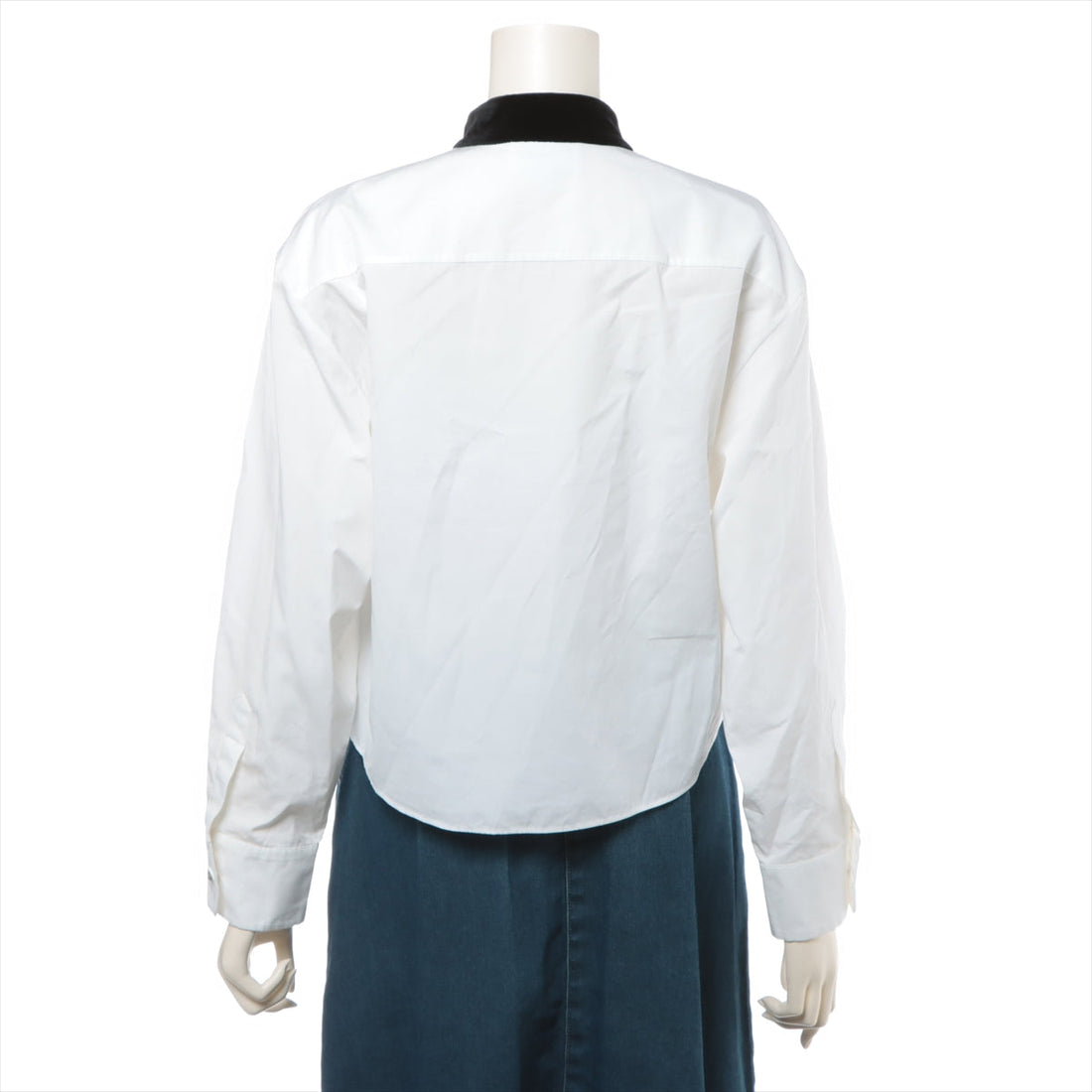 Chanel Coconut Button Cotton X Silk  36  Black X White P73408