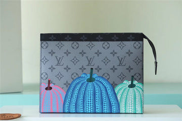 Pearl Street Bags - Louis Vuittons  - 10589
