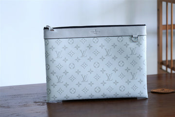 Pearl Street Bags - Louis Vuittons  - 11121