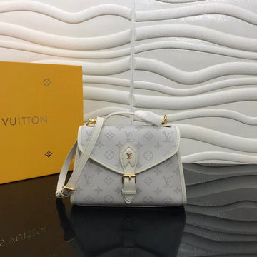 Pearl Street Bags - LV Bags -  2552