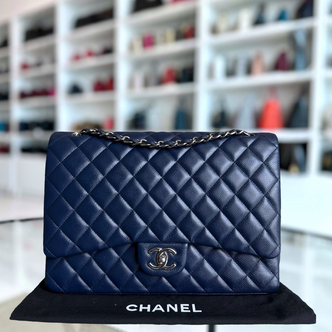 Chanel Classic Flap Maxi - Togo/epsom/caviar/clemence/callfskin/cowhide/lambskin Double Flap 34CM Quilted Dark Blue Silver Hardware Series 15