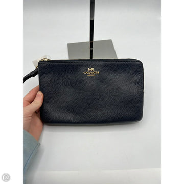 Wristlet Designer By Coach, Size: Large