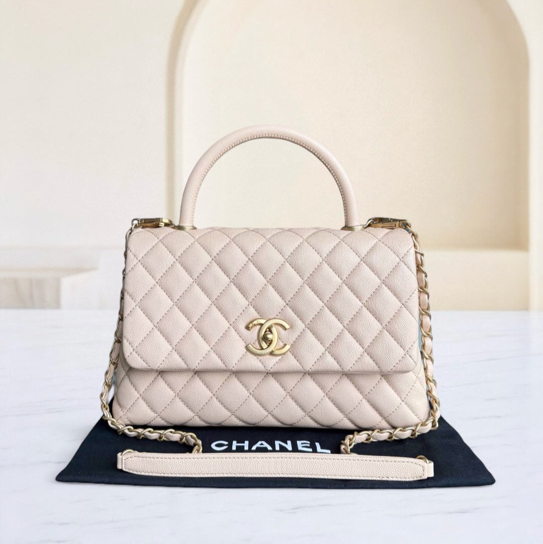 Chanel Coco Handle Medium - Togo/epsom/caviar/clemence/callfskin/cowhide/lambskin Quilted Grained CalBNkin Beige Gold Hardware Series 24