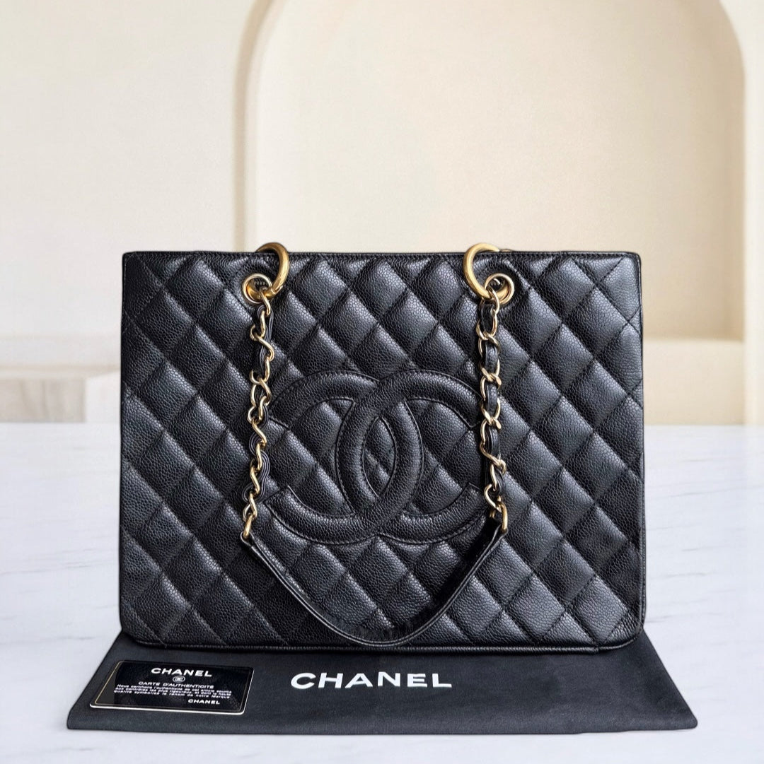 Chanel GST Grand Shopping Tote - Togo/epsom/caviar/clemence/callfskin/cowhide/lambskin Quilted Grained CalBNkin Black Gold Hardware Series 13
