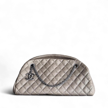 Chanel Mademoiselle Bowling Bag - Quilted Grained CalBNkin Togo/epsom/caviar/clemence/callfskin/cowhide/lambskin Metallic Silver Hardware Series 14