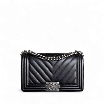 Chanel Boy Medium - Togo/epsom/caviar/clemence/callfskin/cowhide/lambskin 25CM Grained CalBNkin Chevron Black Ruthenium Silver Hardware Series 28