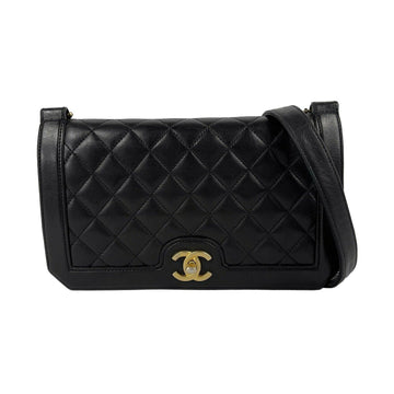 CHANEL - Black Quilted Diamond New - CC CalBNkin 3 Ring Crossbody