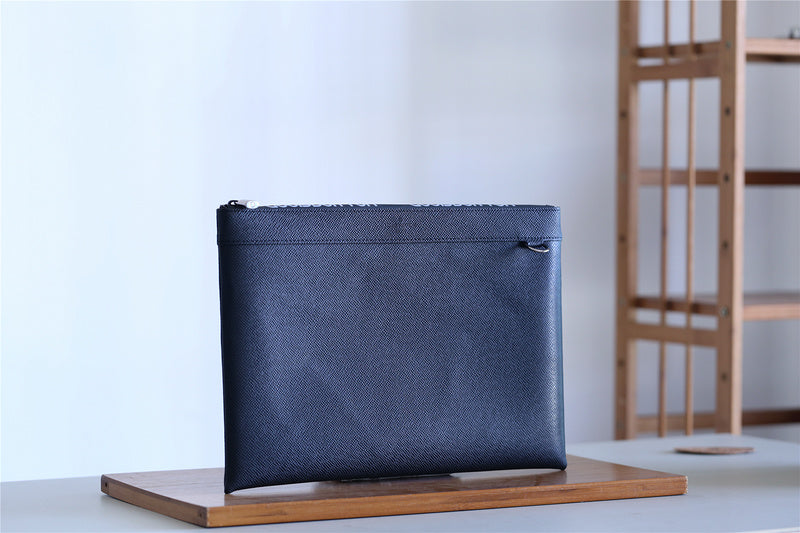Pearl Street Bags - Louis Vuittons  - 11102