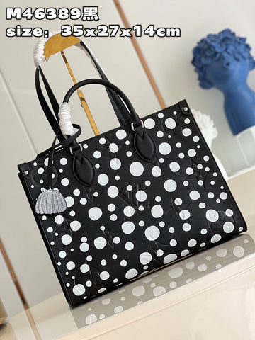 Pearl Street Bags- Louis Vuittons  - 15920