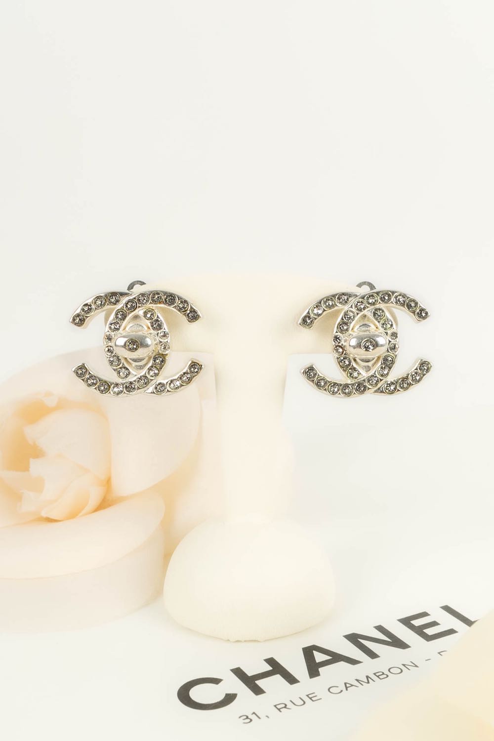 Boucles d'oreilles tourniquet Top Quality Chanel 1996