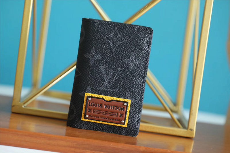 Pearl Street Bags - Louis Vuittons  - 11010