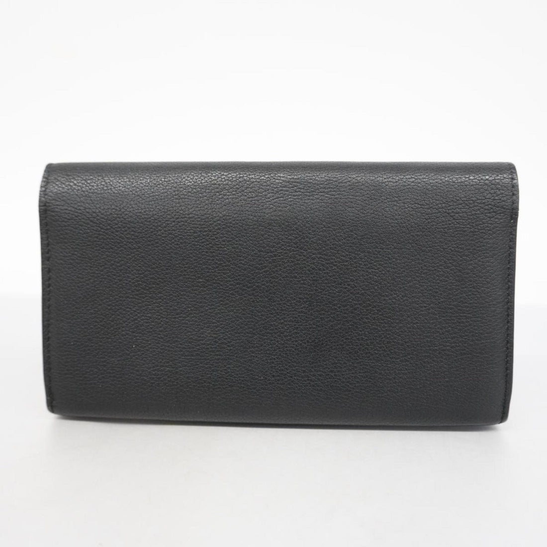 Louis Vuitton Capucines  Leather Wallet