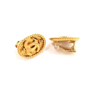 Chanel here mark earrings oval type gold 96A accessories  Earrings