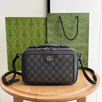 Pearl Street Bags