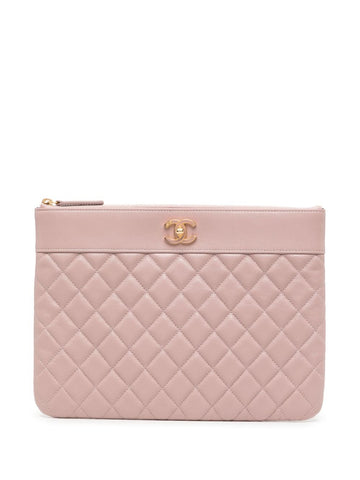 Top Quality Chanel CC Quilted clutch bag