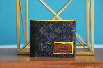 Pearl Street Bags - Louis Vuittons  - 10954