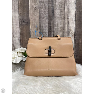 Handbag Luxury Designer By Gucci, Size: Medium