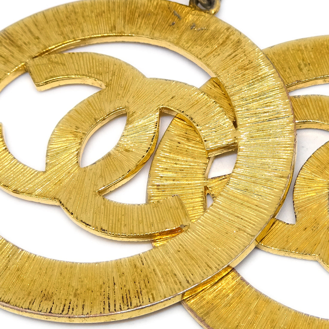 Chanel Hoop Dangle Earrings Clip-On Gold 27