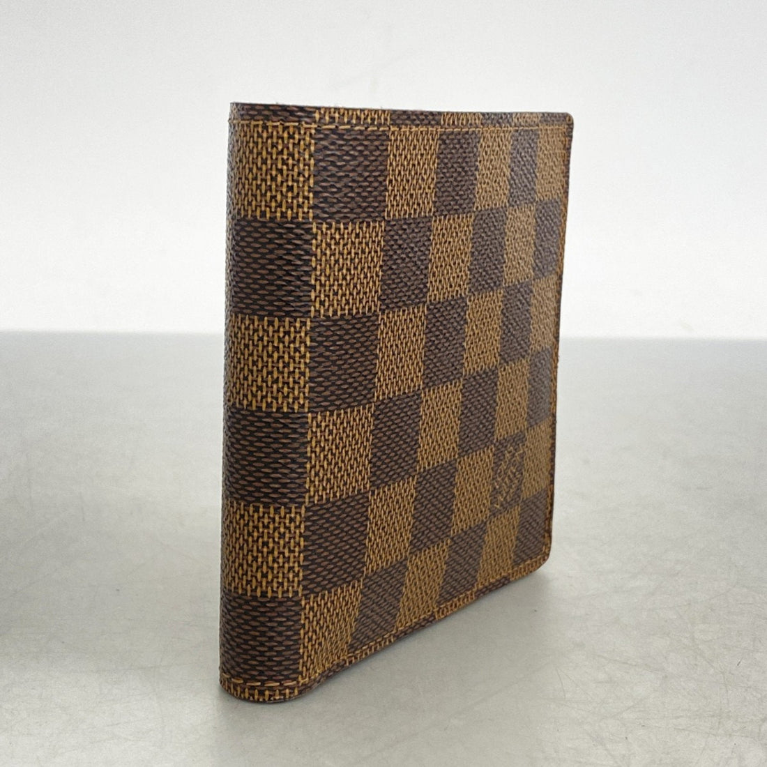 Louis Vuitton  Wallet (Bi-Fold)