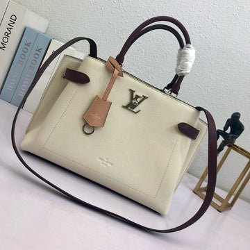 Pearl Street Bags - LV Bags -  2048