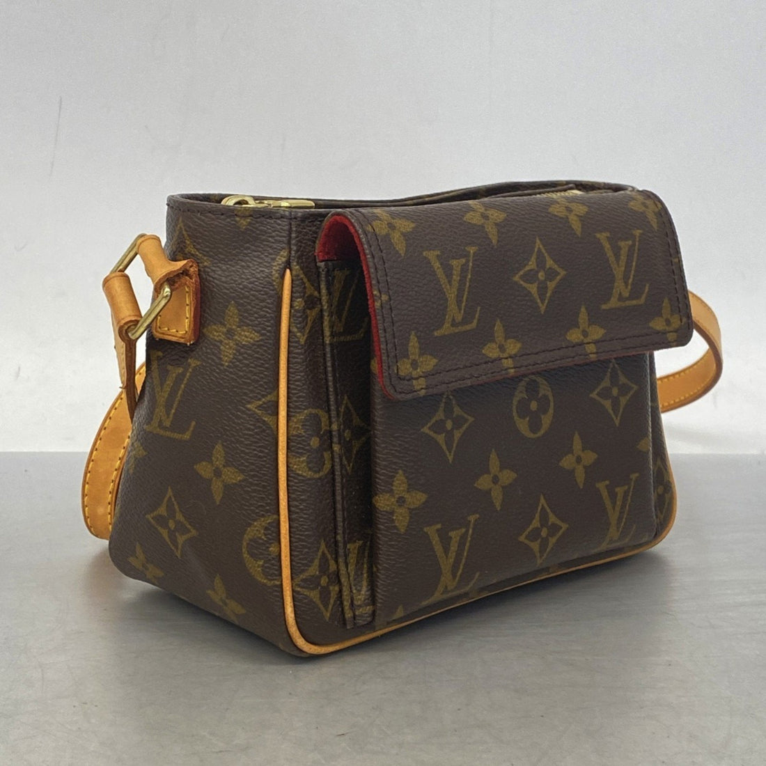 Louis Vuitton  Shoulder Bag