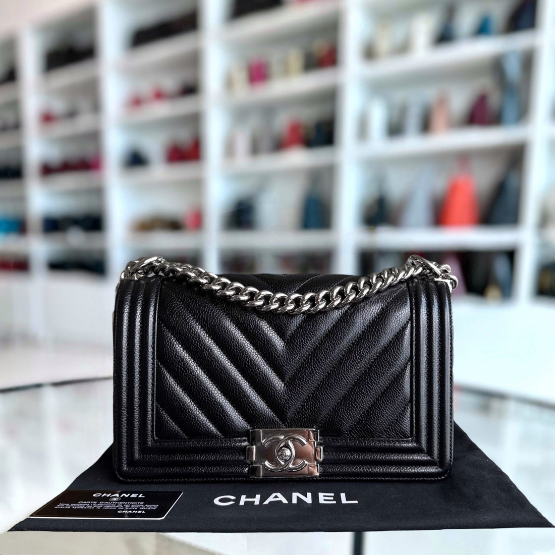 Chanel Boy Medium - Togo/epsom/caviar/clemence/callfskin/cowhide/lambskin 25CM Chevron Black Silver Hardware Series 29